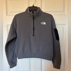 The North Face Women’s Charcoal Quarter-Zip Pullover